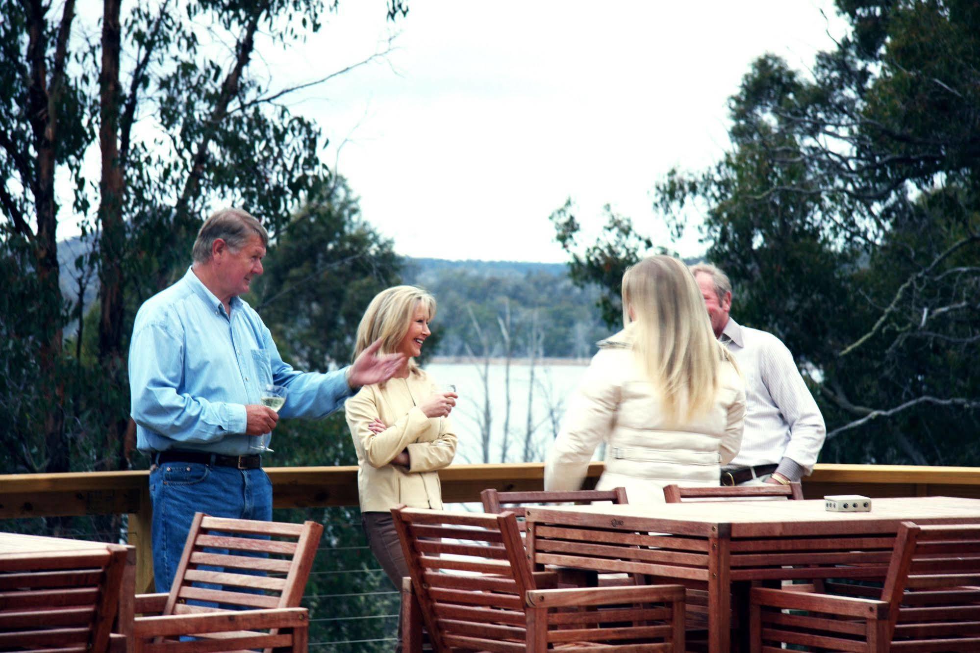 Blue Lake Lodge Steppes Luaran gambar